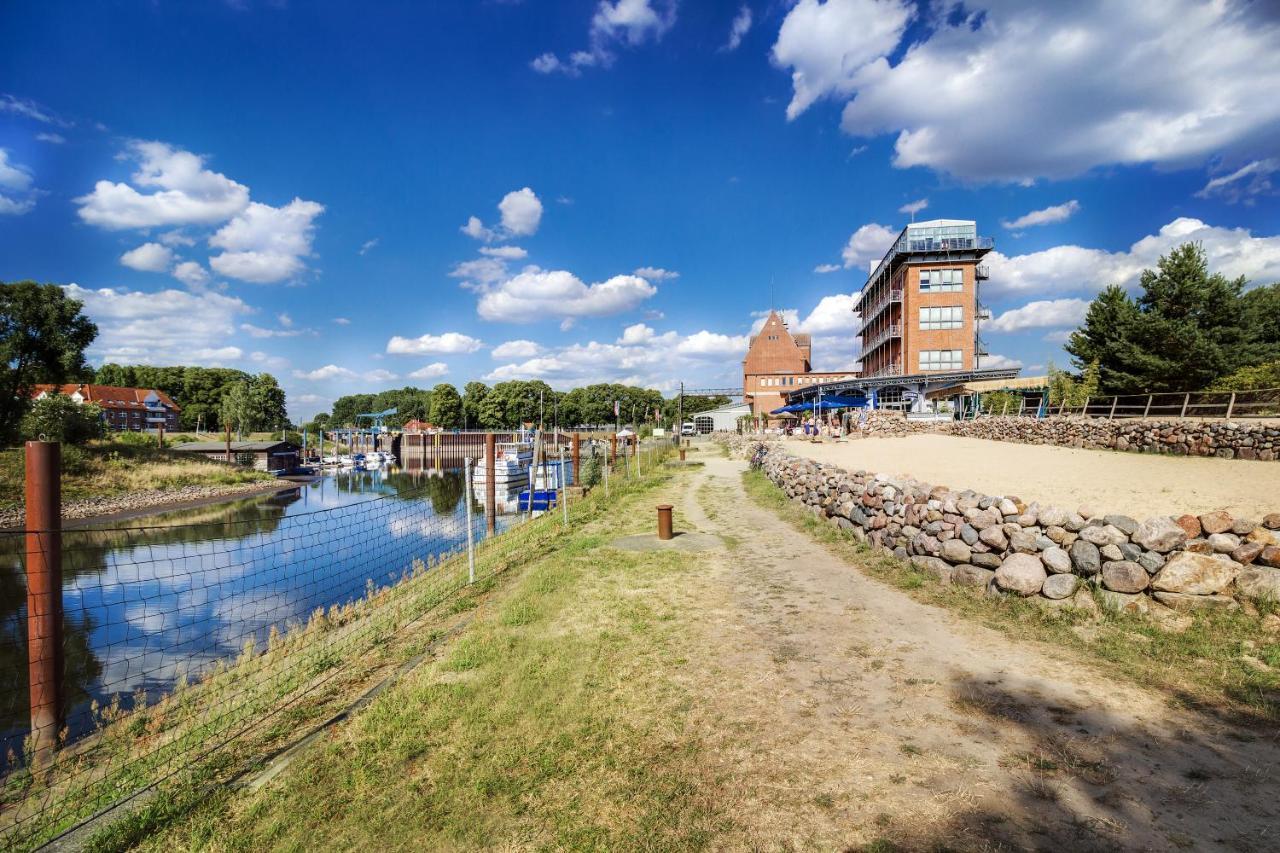 Hotel Doemitzer Hafen Exterior foto